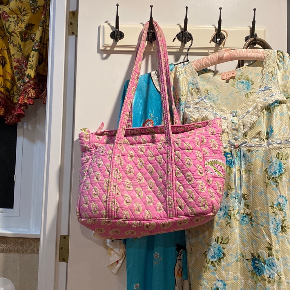 ❦ Vera Bradley CUTE Pink Paisley Tote Bag ❦